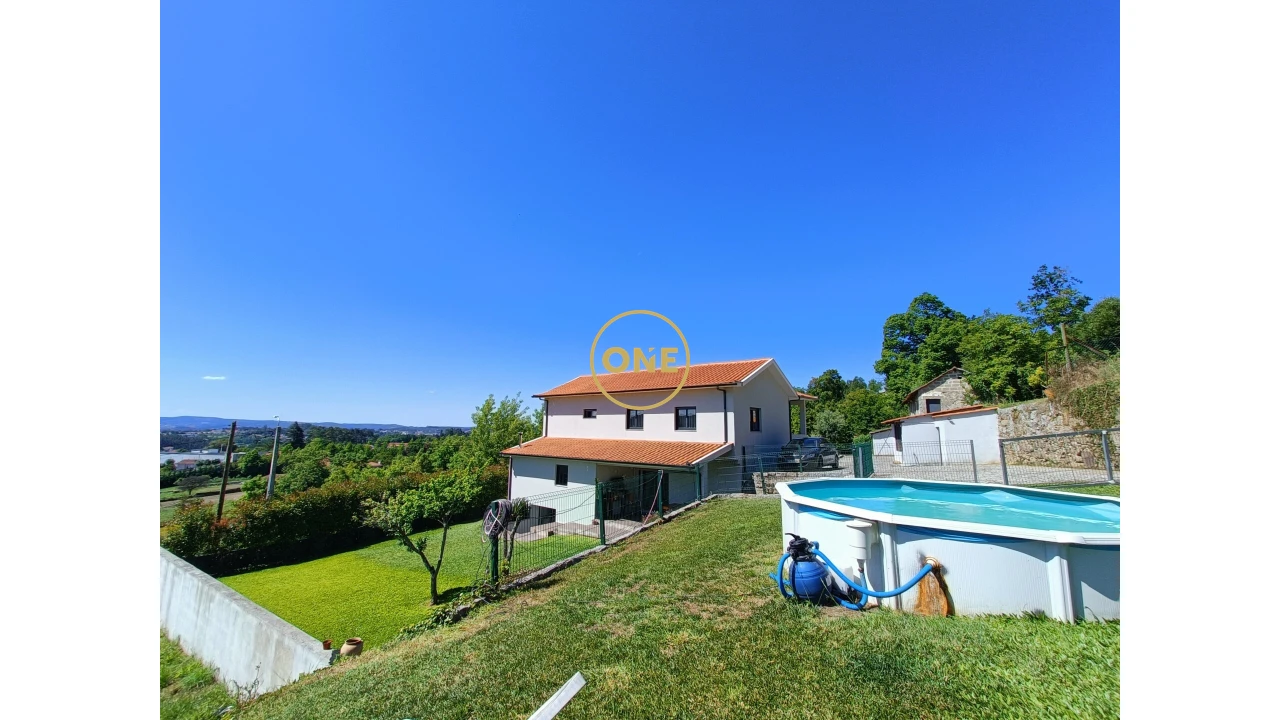 Moradia T3 para Venda em Gavião Foto 2