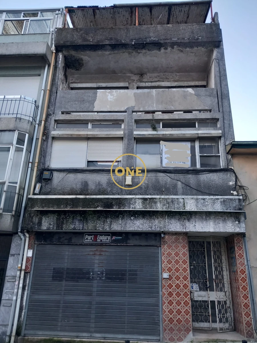 Prédio para Venda em Paranhos Foto 2