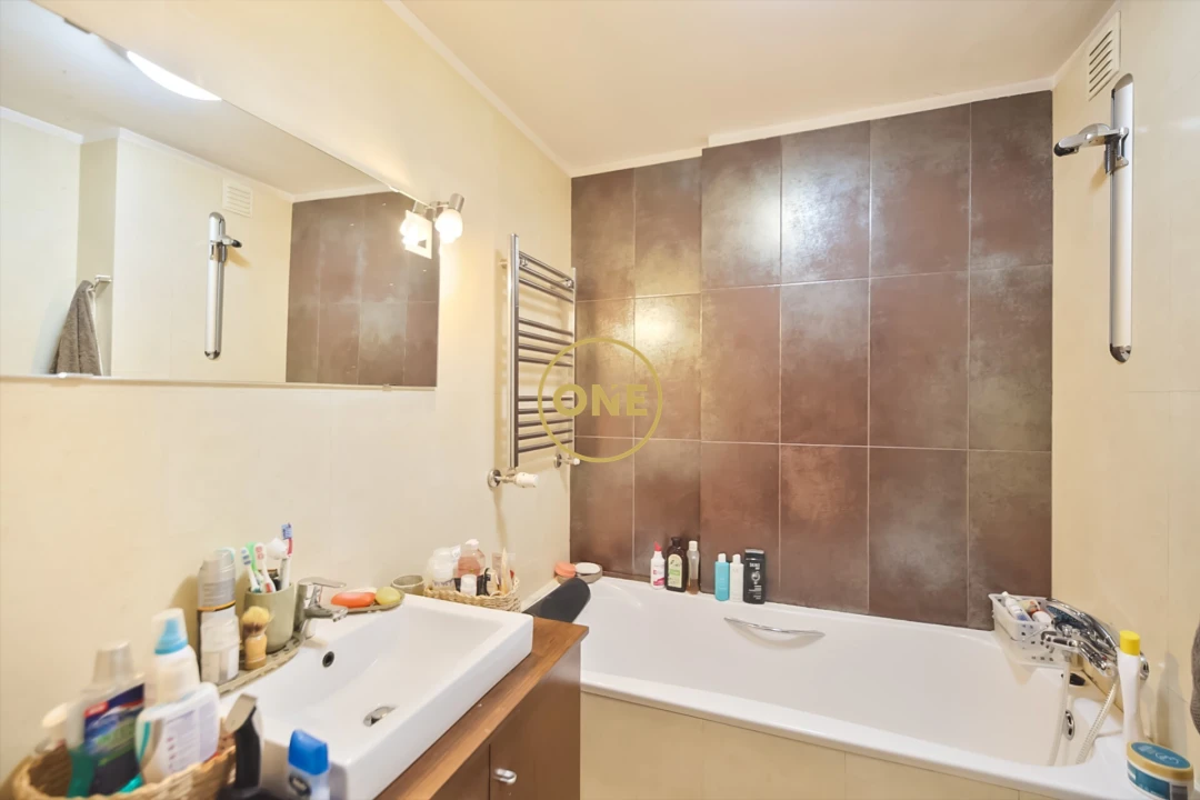 Moradia T3 para Venda em Cidade da Maia Foto 17