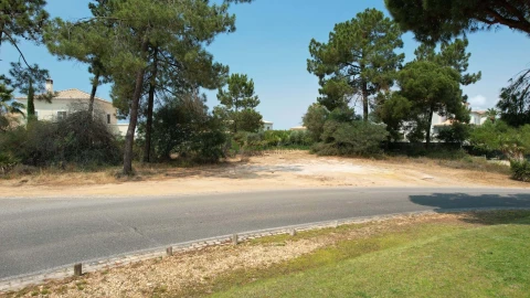 Terreno para Venda em Quarteira