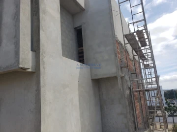 Moradia T4 para Venda em Corroios