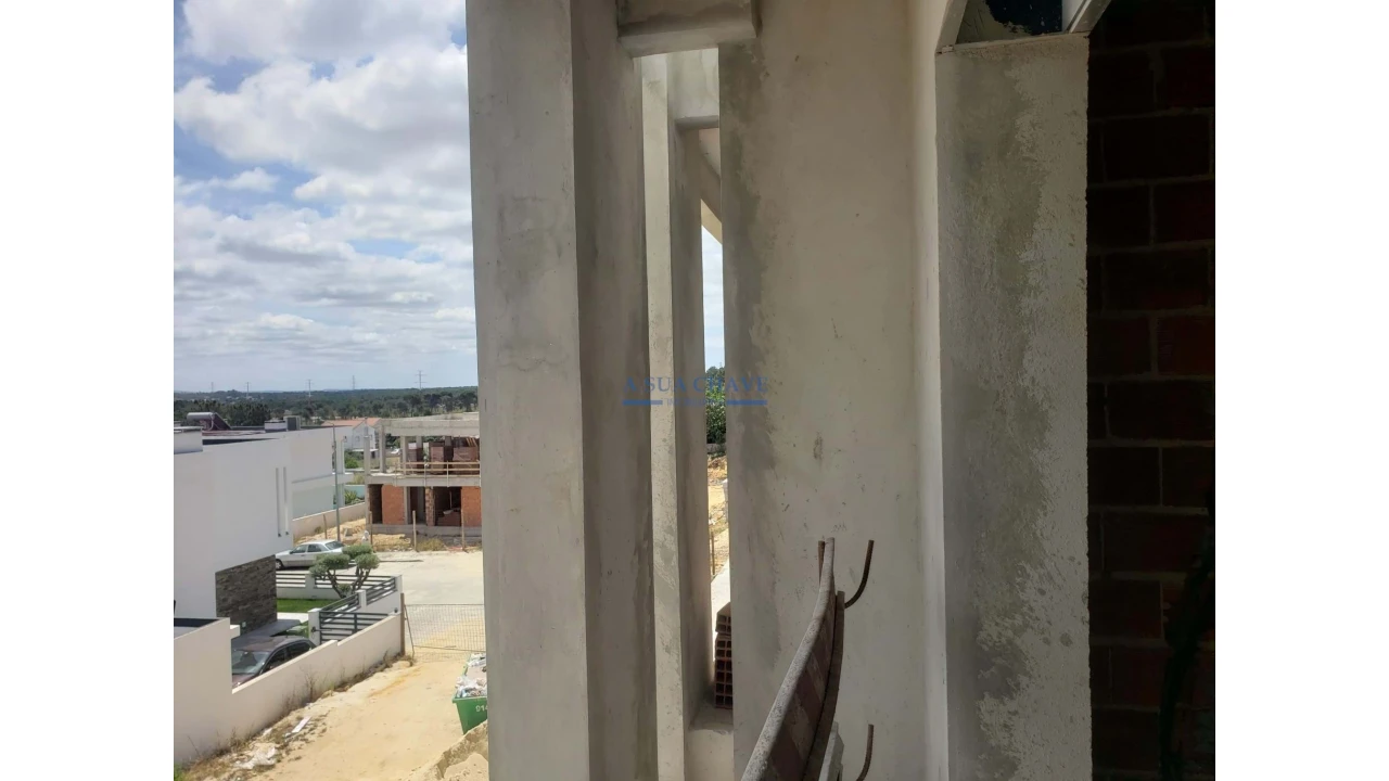 Moradia T4 para Venda em Corroios Foto 21