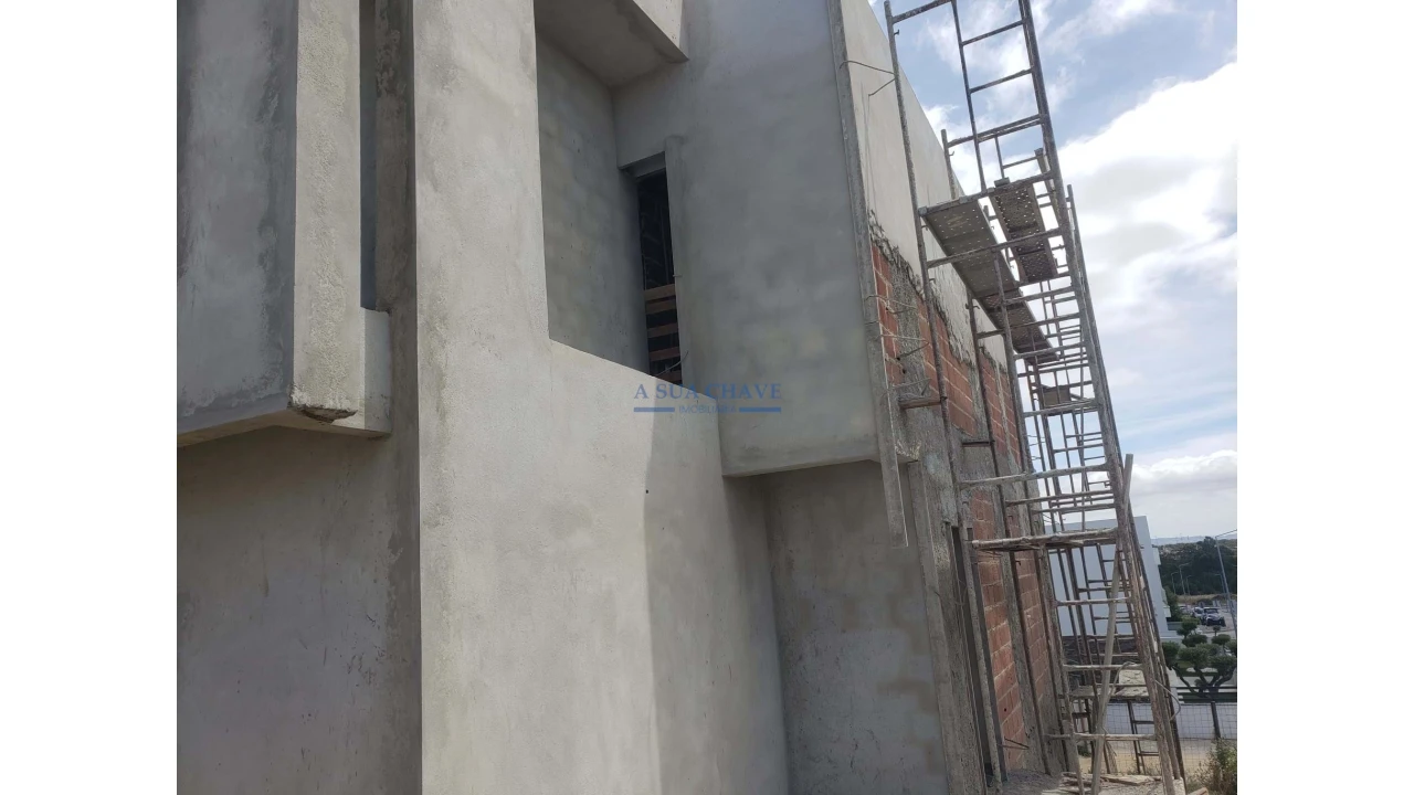 Moradia T4 para Venda em Corroios Foto 36