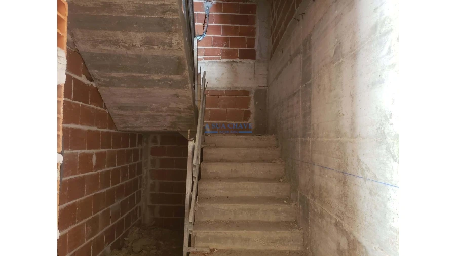 Moradia T4 para Venda em Corroios Foto 26