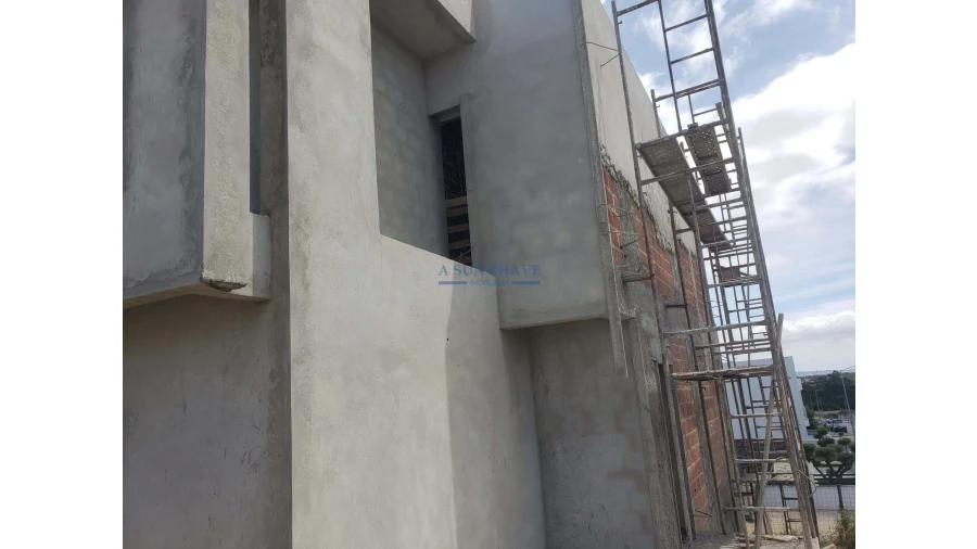 Moradia T4 para Venda em Corroios Foto 36