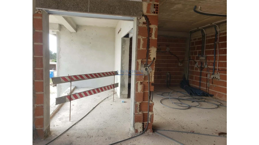 Moradia T4 para Venda em Corroios Foto 35