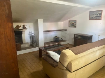 Moradia T3 para Venda em Ferreiras