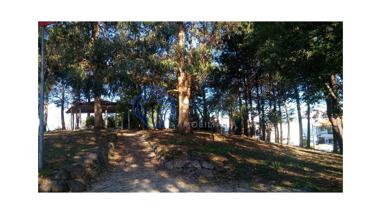 Terreno para Venda em Pedroso e Seixezelo Foto 3