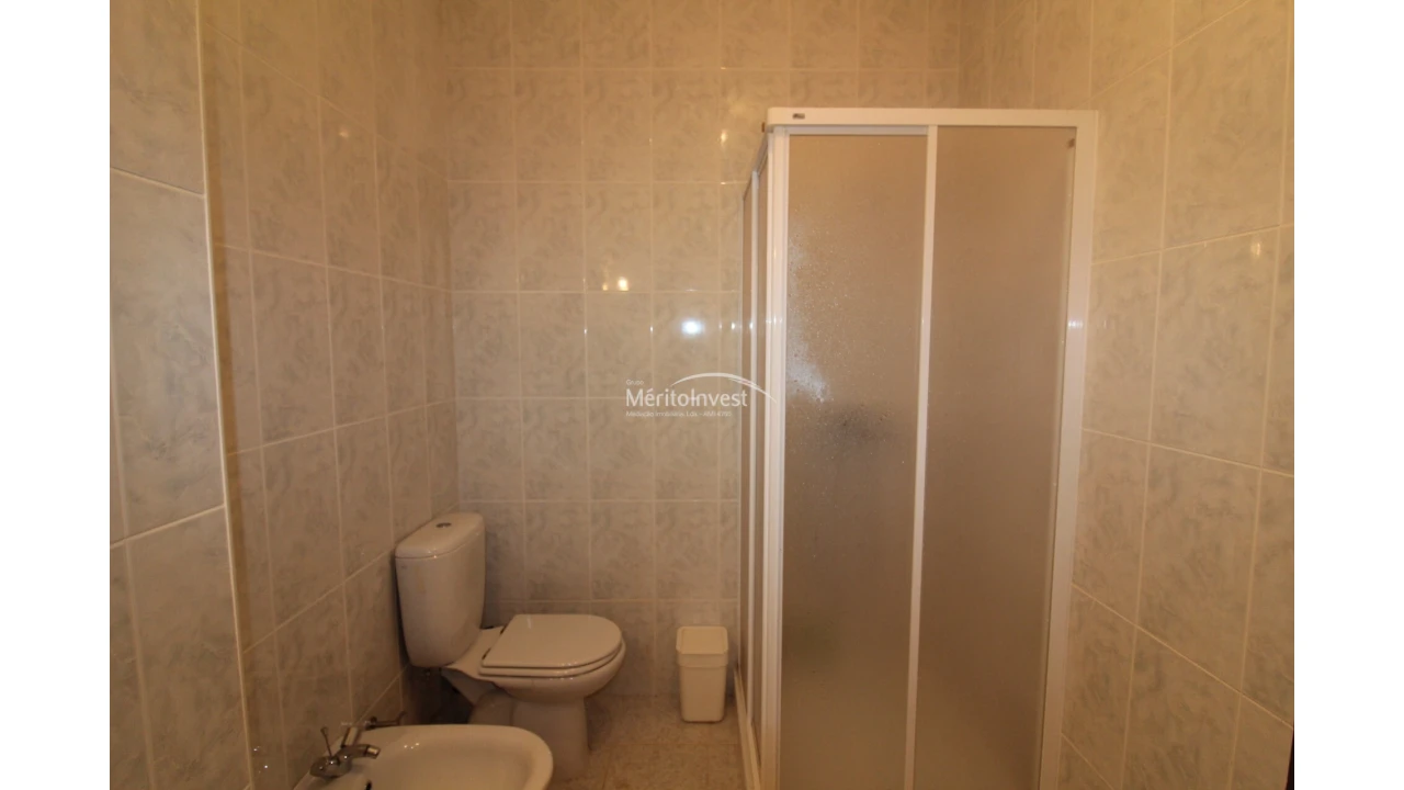 Moradia T5 para Venda em Amares e Figueiredo Foto 9