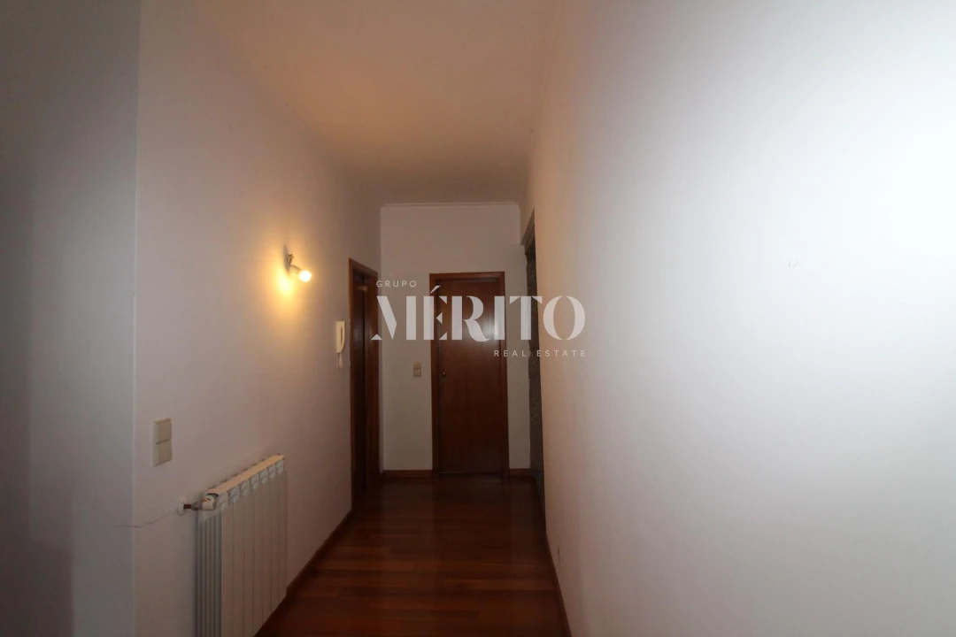 Moradia T5 para Venda em Amares e Figueiredo Foto 35