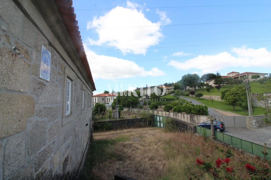 Moradia T5 para Venda em Amares e Figueiredo Foto 38