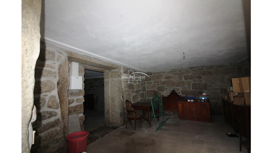 Moradia T5 para Venda em Amares e Figueiredo Foto 4