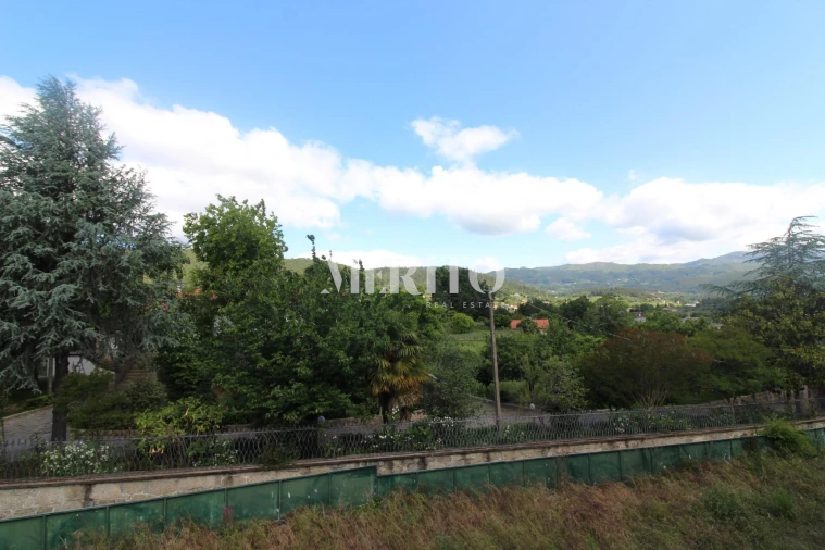 Moradia T5 para Venda em Amares e Figueiredo Foto 39