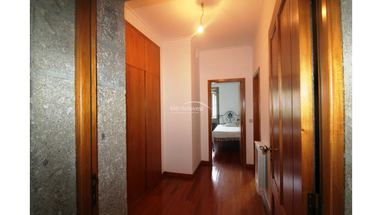 Moradia T5 para Venda em Amares e Figueiredo Foto 13