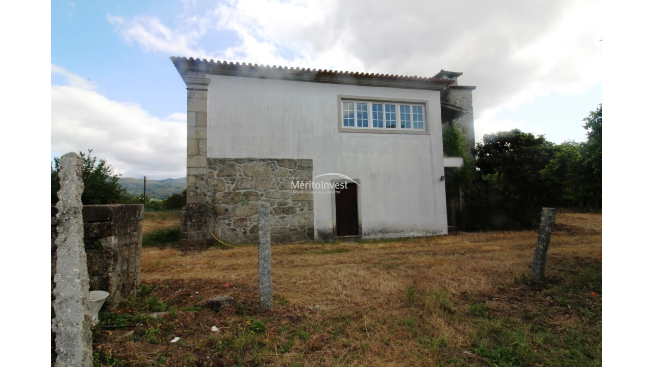 Moradia T5 para Venda em Amares e Figueiredo Foto 1