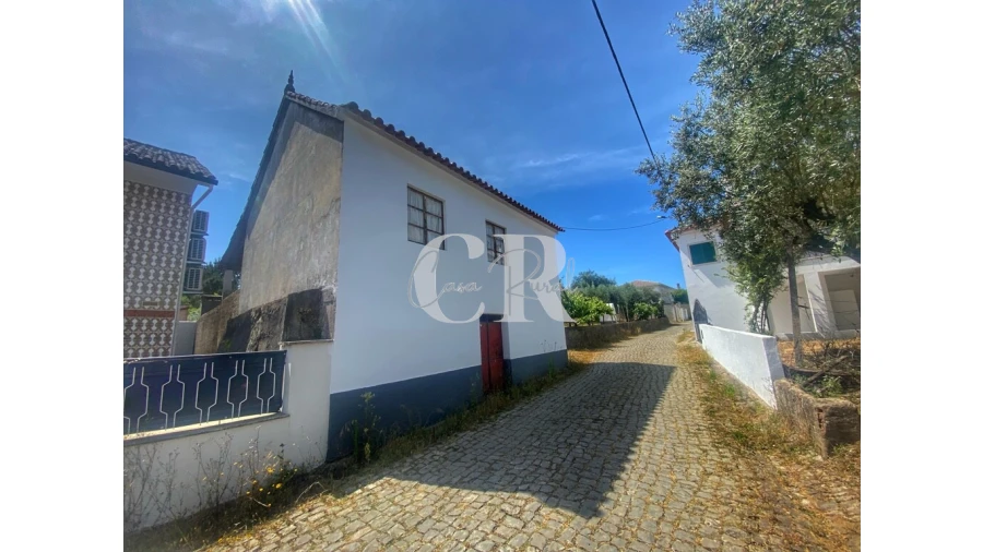 Moradia T2 para Venda em Figueiró dos Vinhos e Bairradas Foto 2