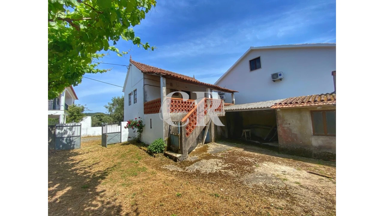 Moradia T2 para Venda em Figueiró dos Vinhos e Bairradas Foto 1