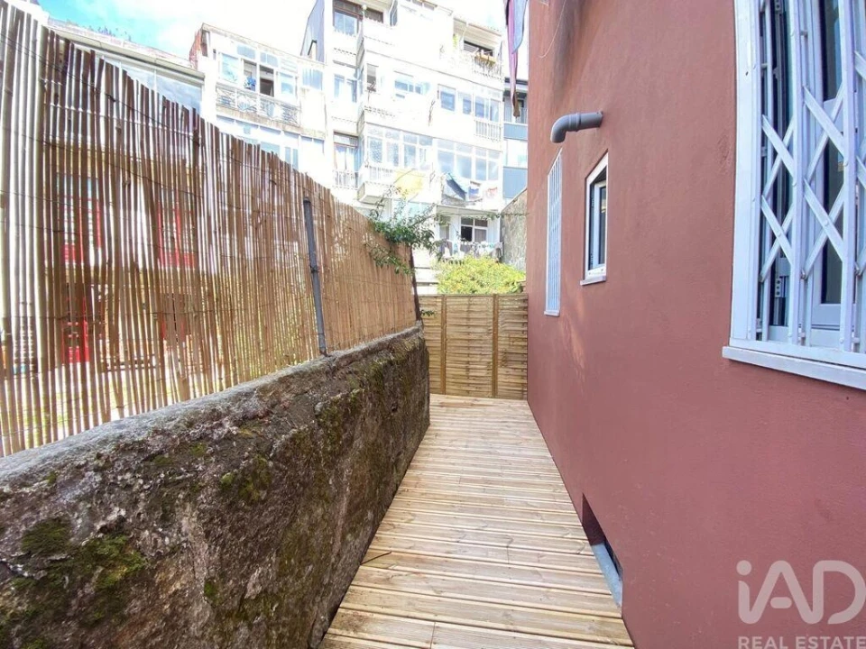 Apartamento T2 para Venda em Cedofeita, Santo Ildefonso, Sé, Miragaia, São Nicolau e Vitória Foto 9