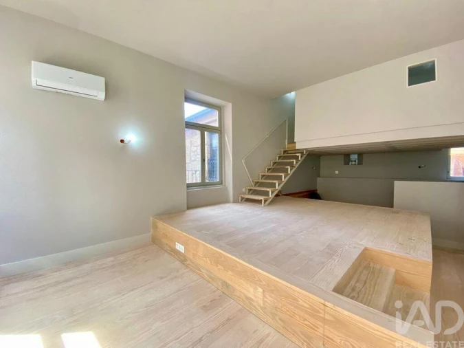 Apartamento T2 para Venda em Cedofeita, Santo Ildefonso, Sé, Miragaia, São Nicolau e Vitória Foto 5