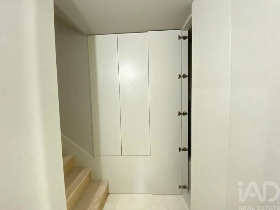 Apartamento T2 para Venda em Cedofeita, Santo Ildefonso, Sé, Miragaia, São Nicolau e Vitória Foto 18