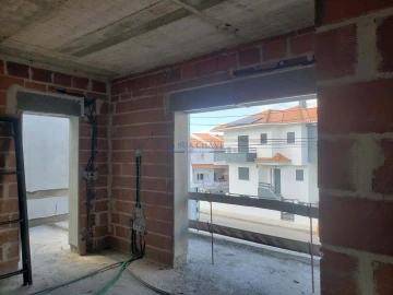 Moradia T4 para Venda em Corroios