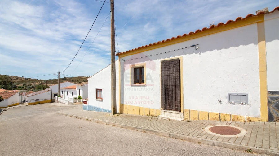 Moradia T2 para Venda em São Miguel do Pinheiro, São Pedro de Solis, São Sebastião dos Carros Foto 2