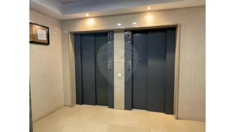 Garagem para Venda em São Domingos de Benfica