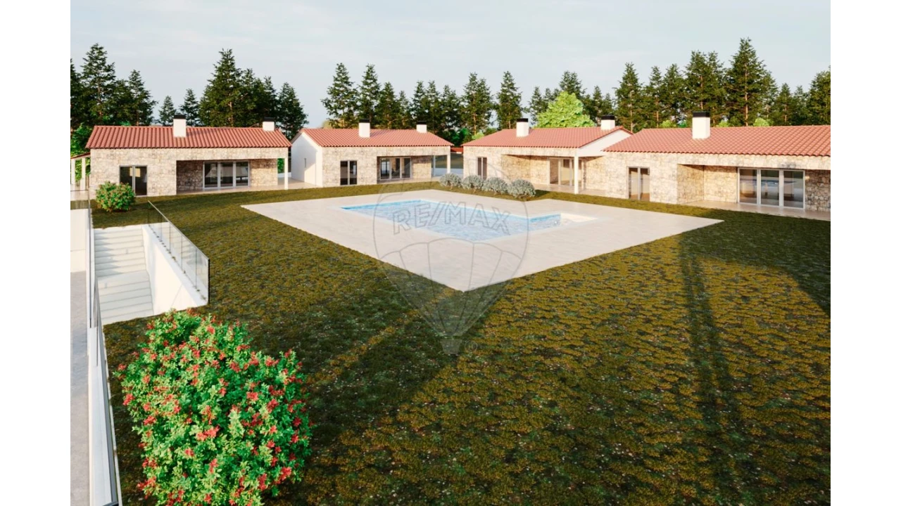 Moradia T3 para Venda em Vila de Rei Foto 1