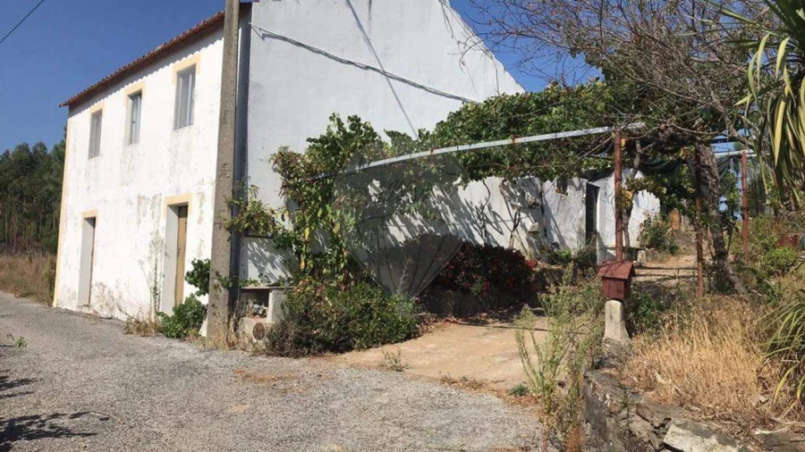 Moradia T3 para Venda em Vila de Rei Foto 8