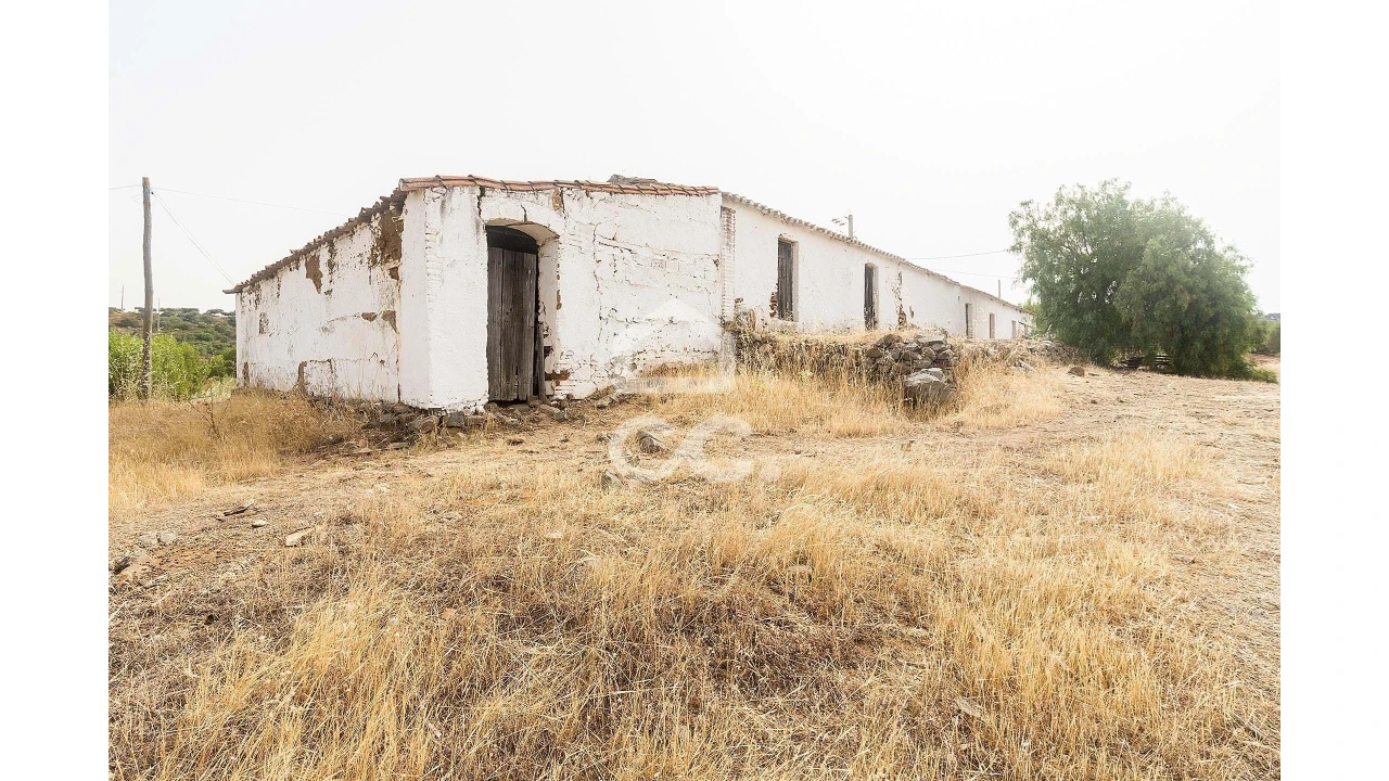 Quinta T4 para Venda em Serpa (Salvador e Santa Maria) Foto 17