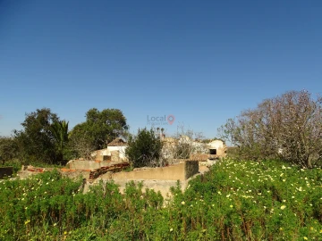 Terreno para Venda em Lagos (São Sebastião e Santa Maria)