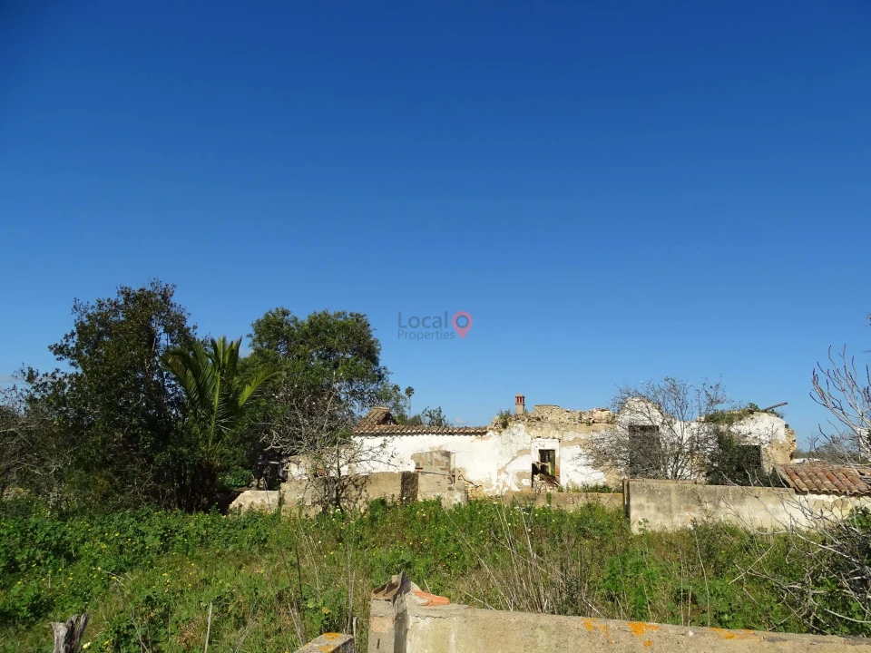 Terreno para Venda em Lagos (São Sebastião e Santa Maria) Foto 3