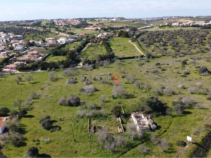 Terreno para Venda em Lagos (São Sebastião e Santa Maria) Foto 11