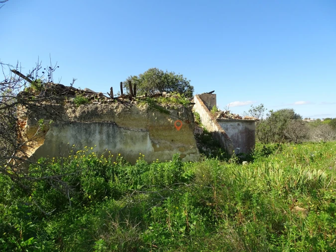 Terreno para Venda em Lagos (São Sebastião e Santa Maria) Foto 5