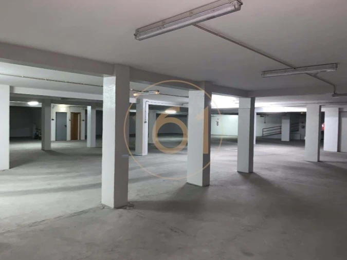 Garagem para Arrendamento em Cedofeita, Santo Ildefonso, Sé, Miragaia, São Nicolau e Vitória Foto 4