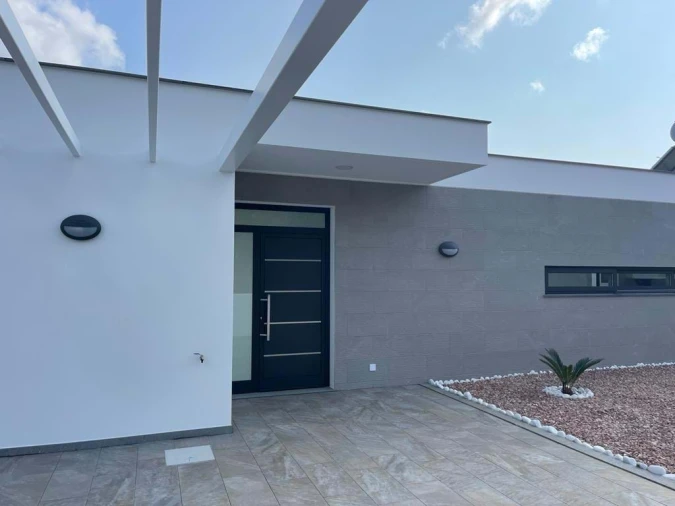 Moradia T3 para Venda em Prazeres Foto 10