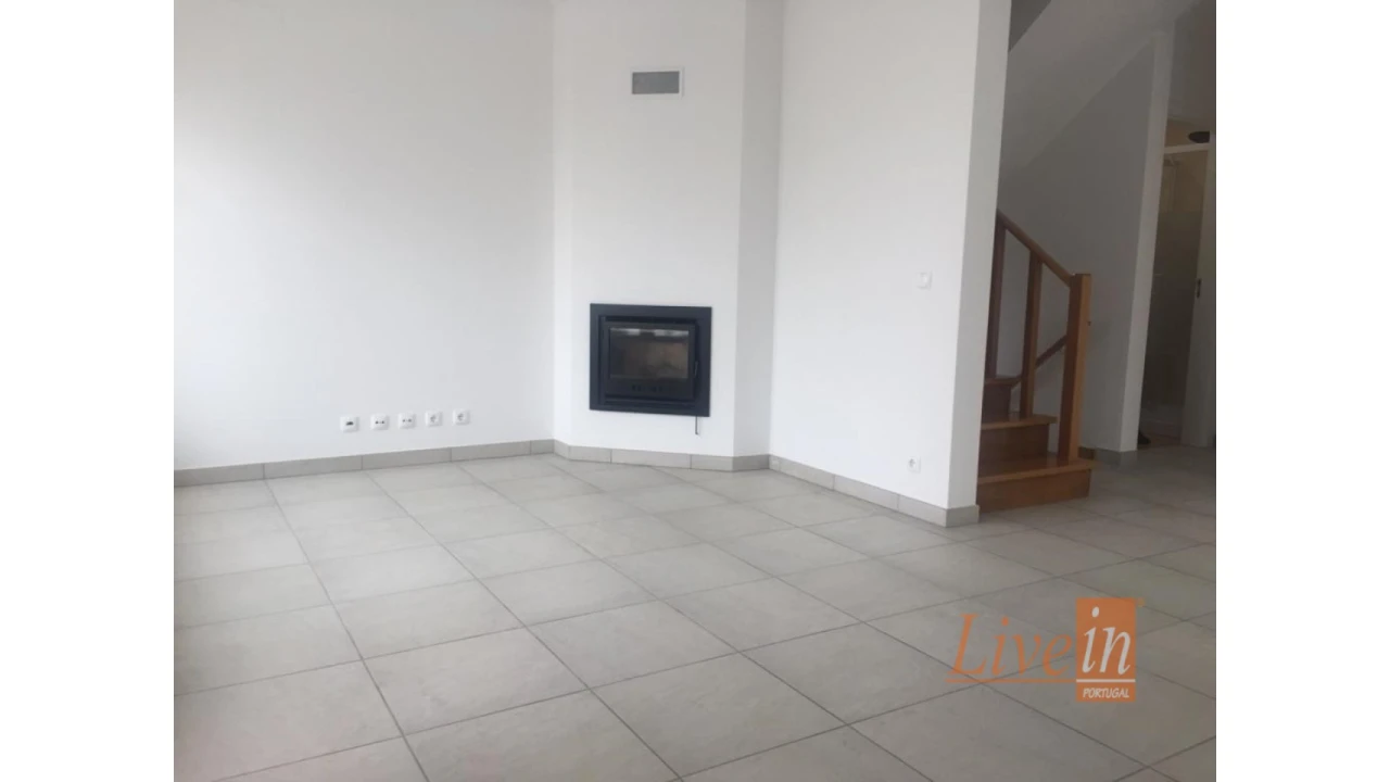 Moradia T3 para Venda em Ericeira Foto 4