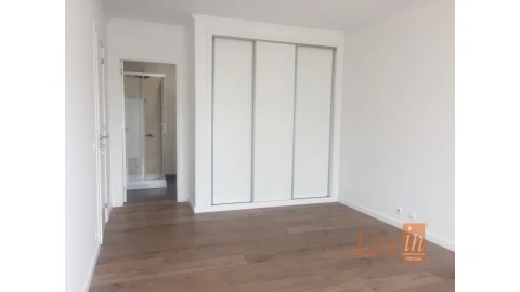Moradia T3 para Venda em Ericeira