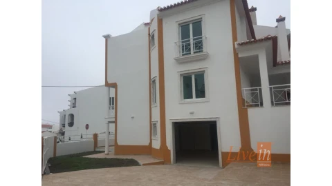 Moradia T3 para Venda em Ericeira