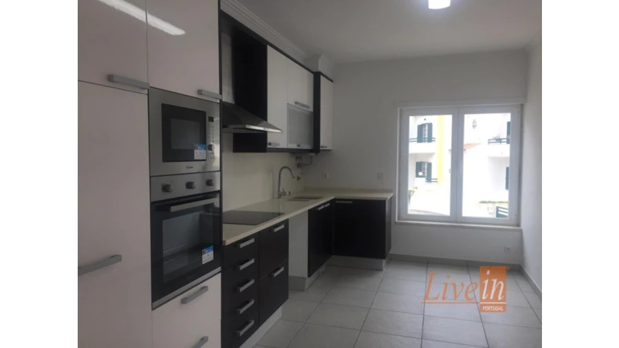 Moradia T3 para Venda em Ericeira Foto 2