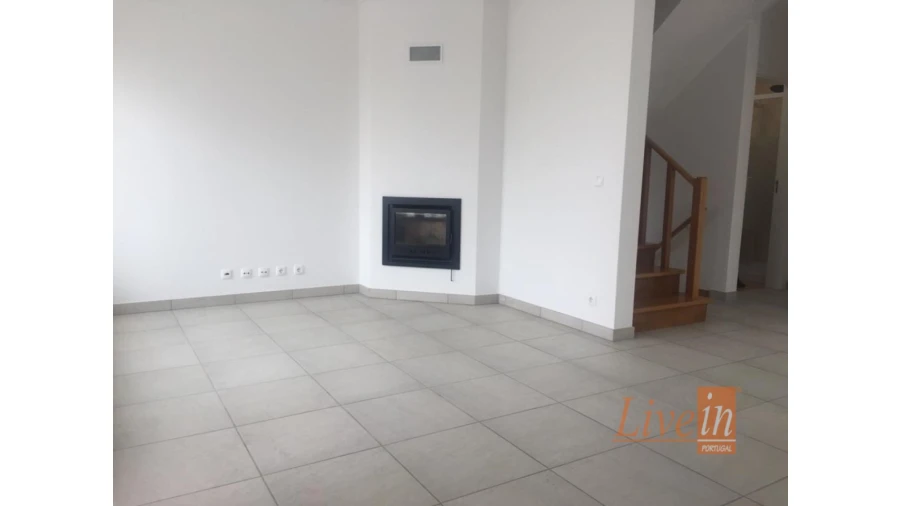Moradia T3 para Venda em Ericeira Foto 4