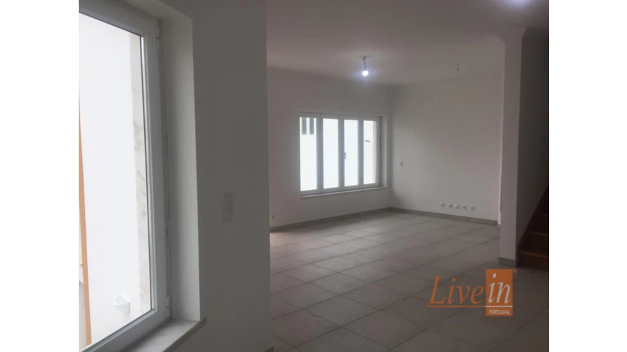 Moradia T3 para Venda em Ericeira Foto 5