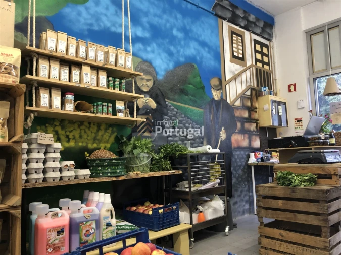 Loja para Trespasse em Braga (São José de São Lázaro e São João do Souto) Foto 1