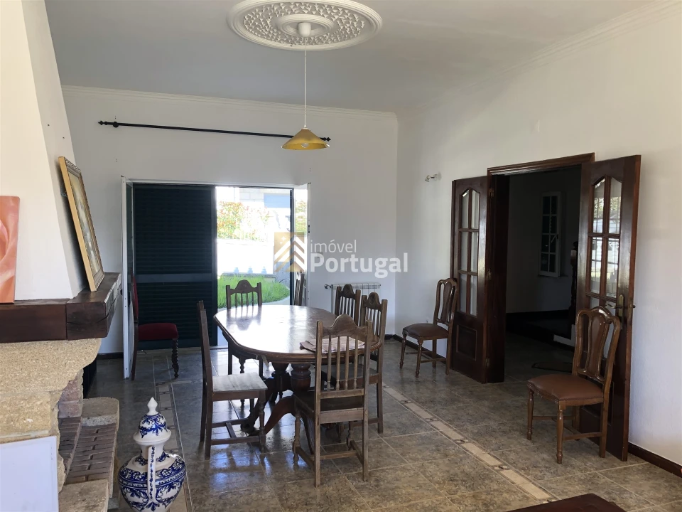 Moradia T6 para Venda em Sande, Vilarinho, Barros e Gomide Foto 13