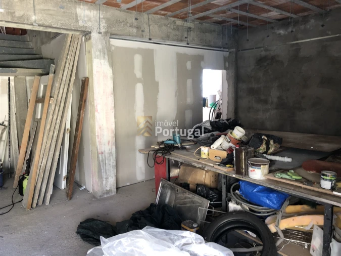 Moradia T6 para Venda em Sande, Vilarinho, Barros e Gomide Foto 42