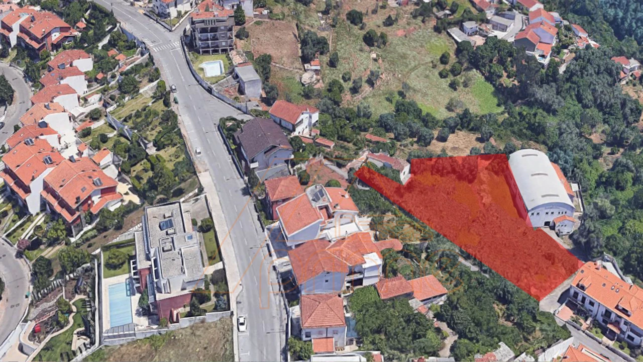 Terreno para Venda em Santo Antonio dos Olivais Foto 3