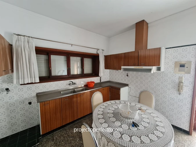 Moradia T5 para Venda em Serzedo e Perosinho Foto 4