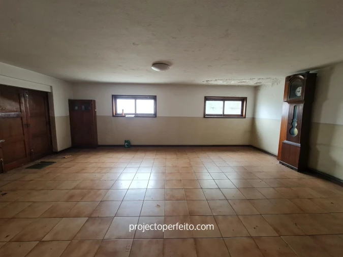 Moradia T5 para Venda em Serzedo e Perosinho Foto 11