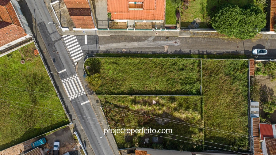 Terreno para Venda em Esmoriz Foto 2