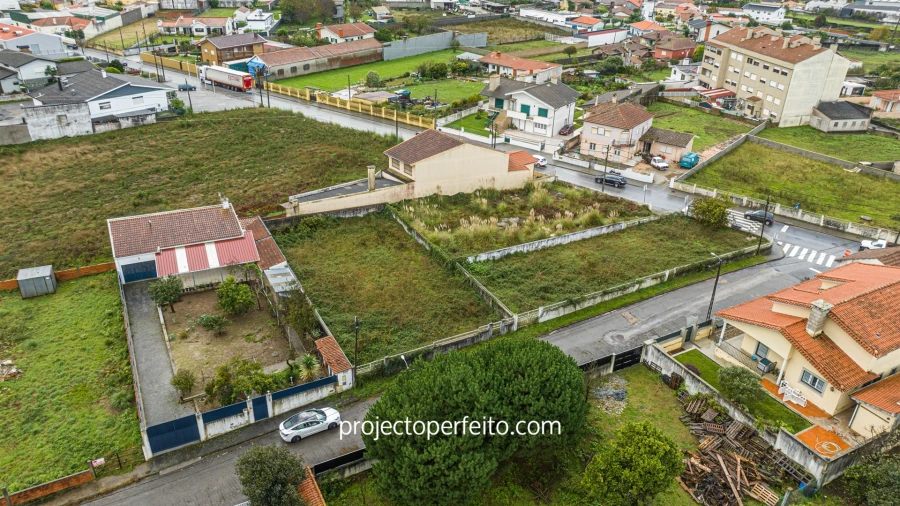 Terreno para Venda em Esmoriz Foto 7